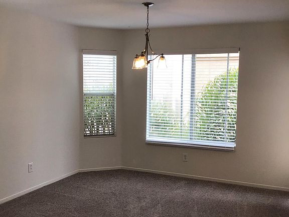 5th image of 4025 Louisiana St Unit 2