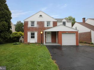 818 N Cedar Rd, Jenkintown, PA 19046