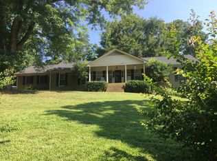 10 Ridgeview Dr, Silver Creek, GA 30173