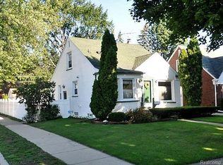 2660 Hollywood St, Dearborn, MI