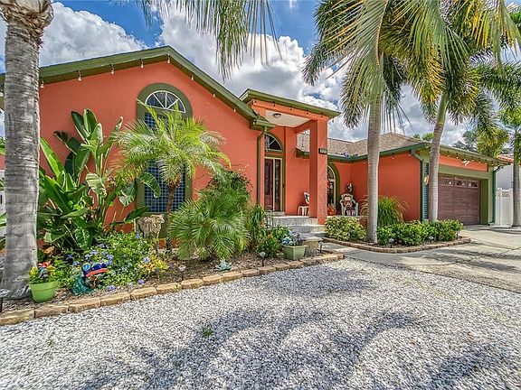 3rd image of 901 W Sago Palm Way