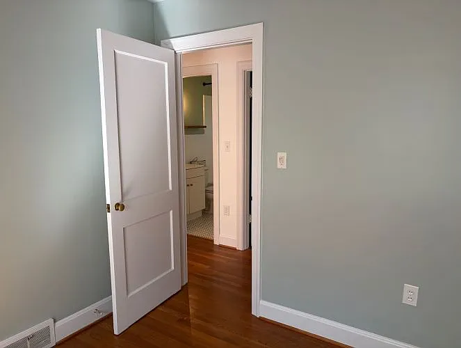 301 Rowland Dr — Photo 15