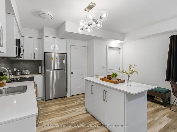 3rd image of 6065 McLeod Rd #103