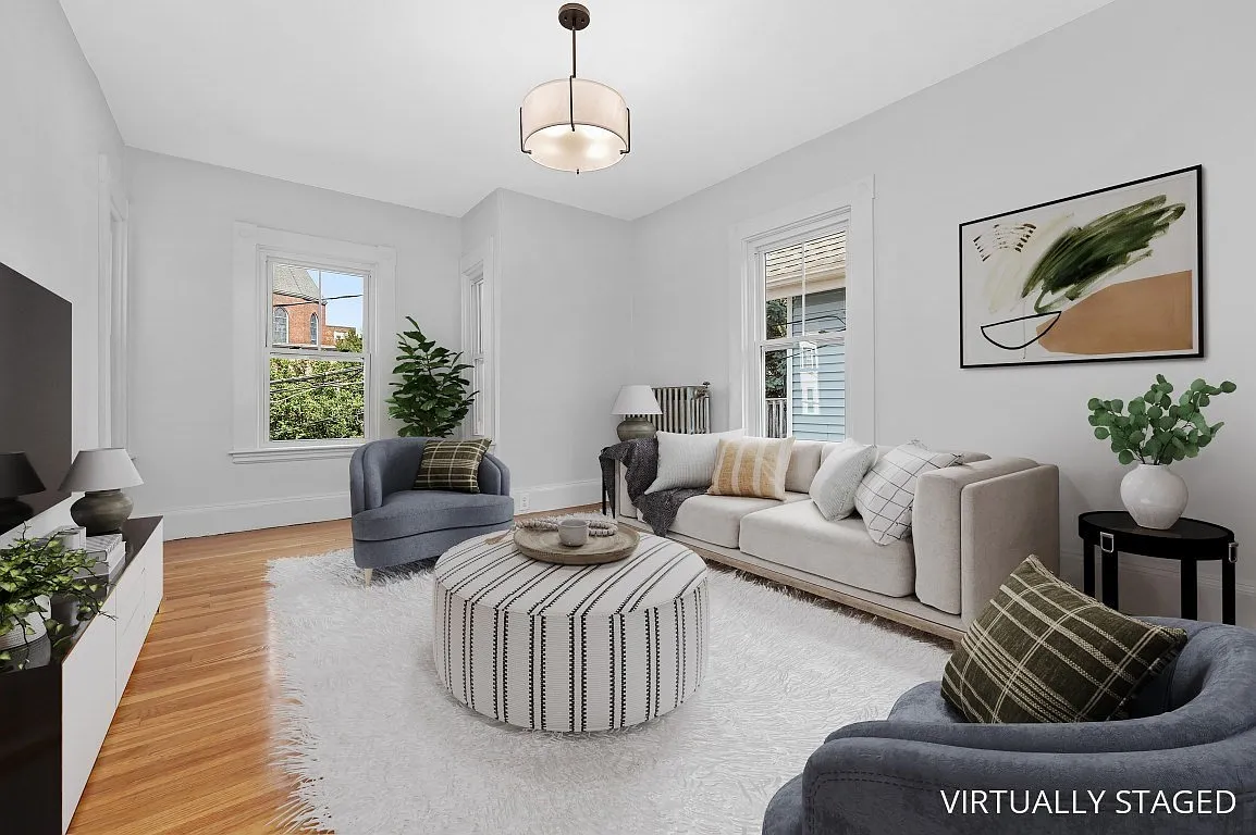 3 bed, 2.0 bath, 1500 sqft, $4,500 — Photo 1