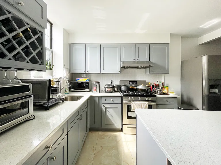 157 Franklin St #3 — Photo 5