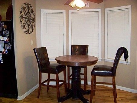 5th image of 100 Kenny Ln