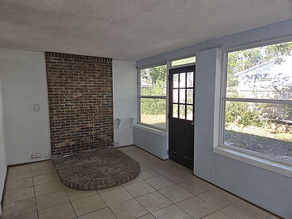 4th image of 1116 N 9th St