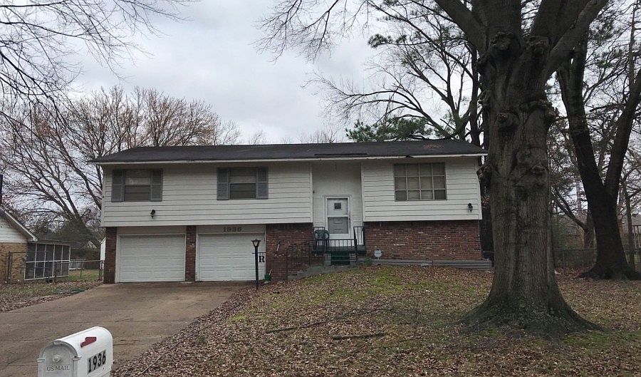 1st image of 1936 Croydon Ave