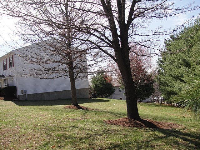 1st image of 231 Janie Ln