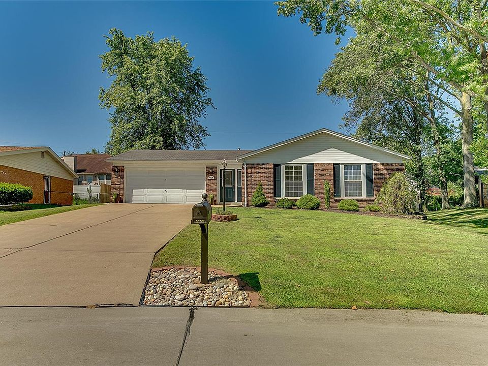 1st image of 4826 Marchwood Dr