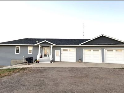 290 Deerfield Dr, Yankton, SD, 57078