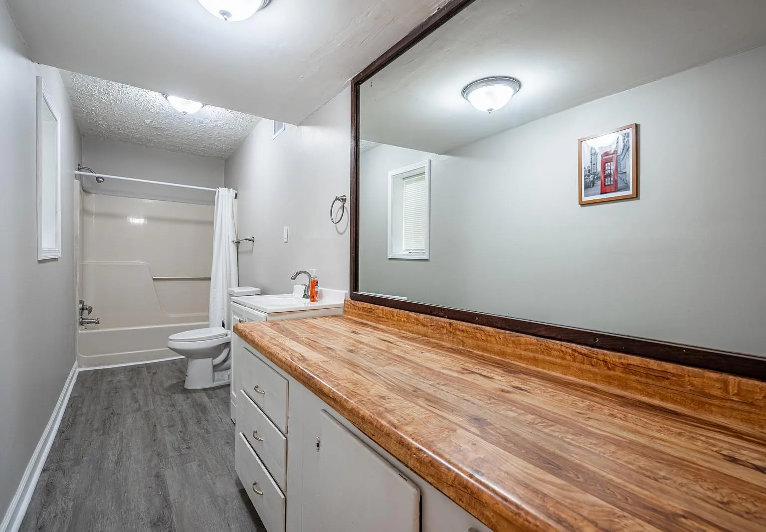 4 bed, 4.0 bath, 1354 sqft, $719 — Photo 3