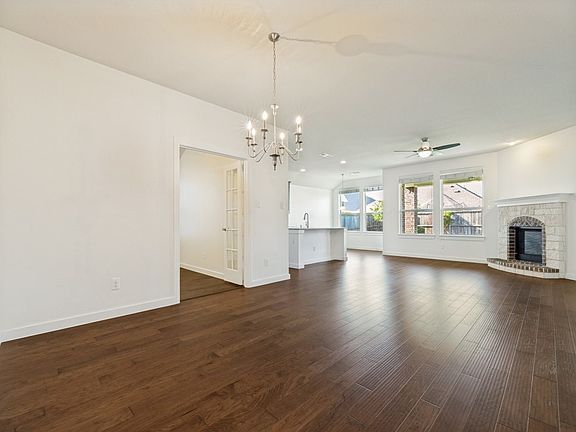 4th image of 1716 Alton Way