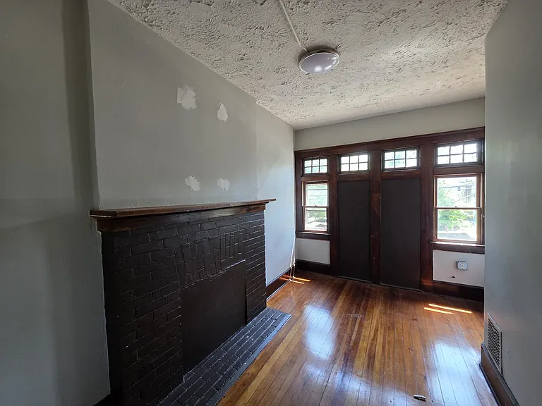 705 George St #B — Photo 14