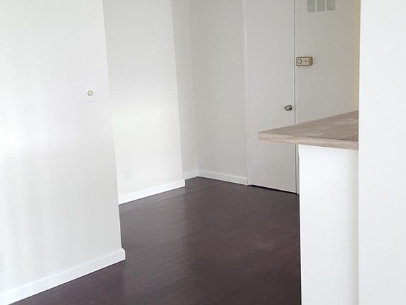 4th image of 1046 N Ogden Dr APT 5