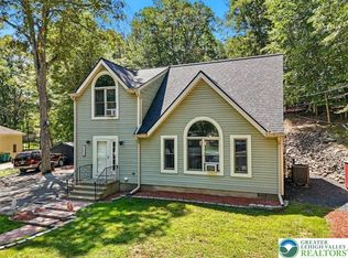 5093 Yukon Dr, East Stroudsburg, PA