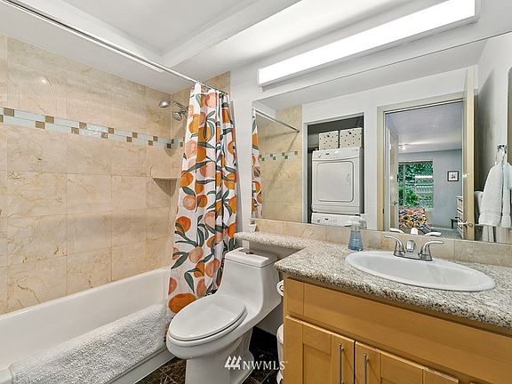 5th image of 6960 California Ave SW APT A109