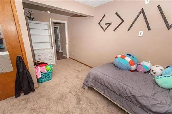 3 Club House Dr — Photo 17