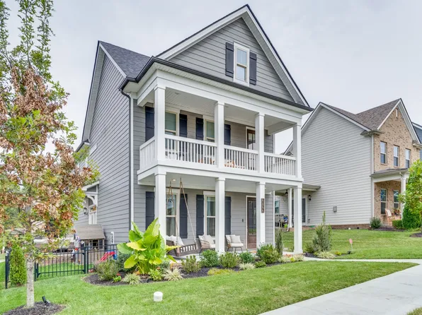 2122 Notchleaf Rd, Antioch, TN 37013