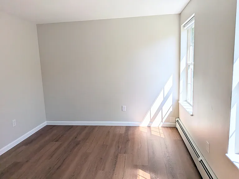 637 River Rd #B — Photo 12