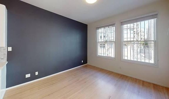 3rd image of 1575 Sacramento St #3