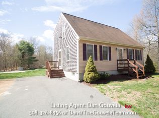 850 Glebe St, Taunton, MA 02780