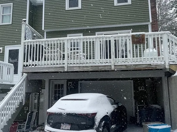 100 Central Ave #4, Ayer, MA 01432