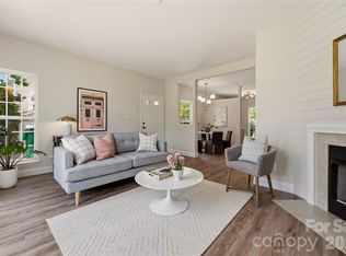 1514 Sylvia Ct, Charlotte, NC 28205