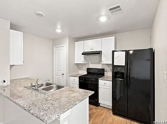 3rd image of 3431 Stoney Byu