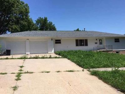 140 W 2nd St, Nelson, NE, 68961