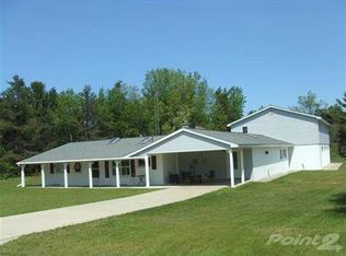 6518 S Shore Dr, Bear Lake, MI 49614