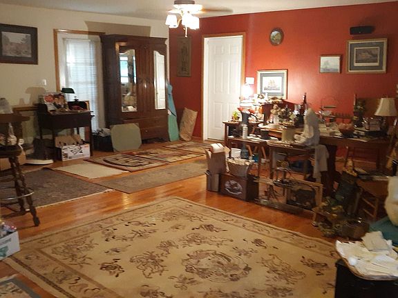 5th image of 225 Cortez Dr