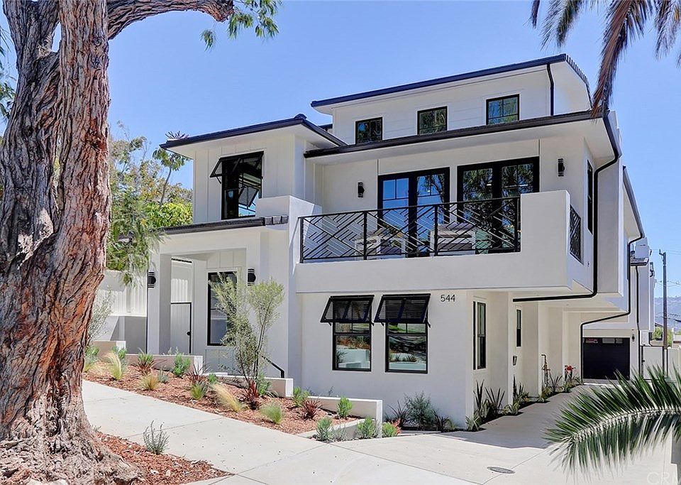 1st image of 544 Avenue A #A