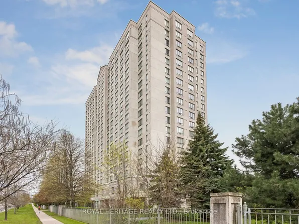 5039 Finch Ave E #703, Toronto, ON M1S 5L6