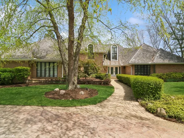 80 Gaelic Ct, Inverness, IL 60010