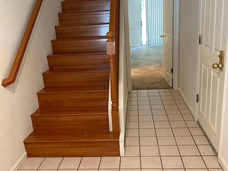 326 Treasure Island Dr — Photo 5