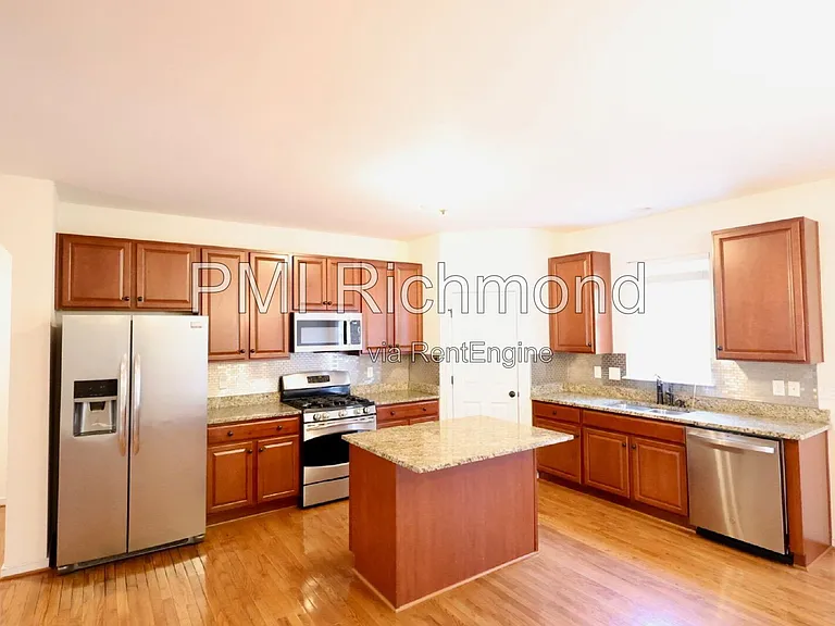4707 Brydes Ln — Photo 6