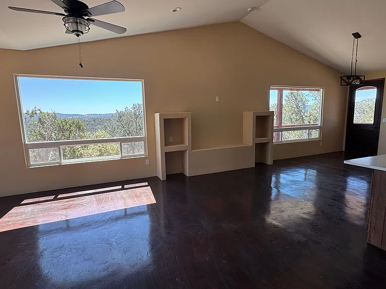1 Bonita Vista Ct — Photo 2