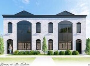 2904 Megan Thompson Way, Louisville, KY 40220