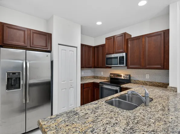 4234 N Dixie Highway #122, Oakland Park, FL 33334