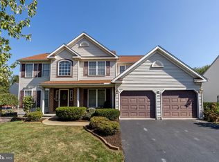 324 Hawthorne Dr, Denver, PA 17517