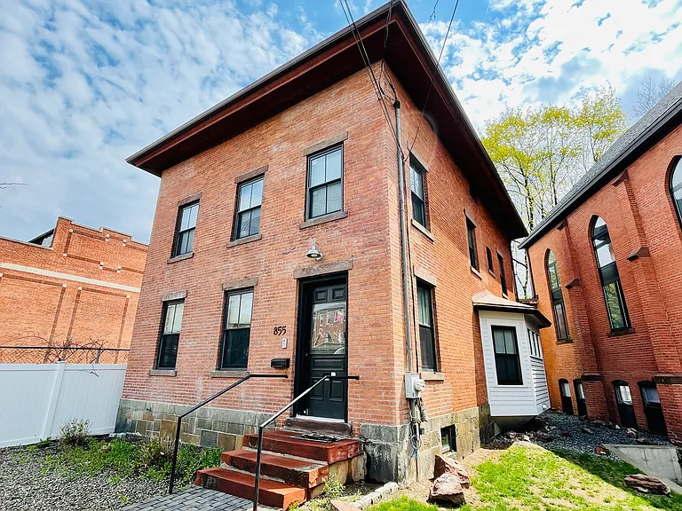 855 State St #TOWNHOUSE — Photo 67