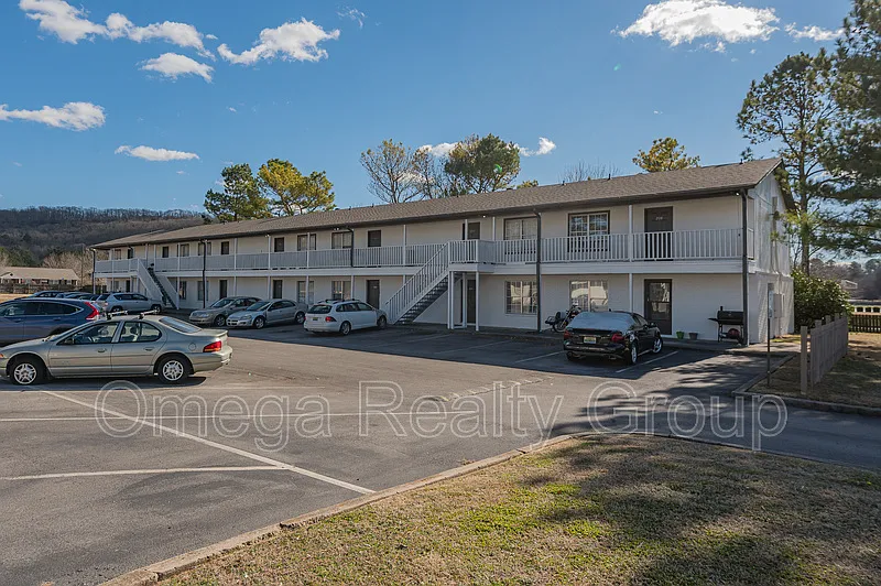 The Cove Apartments — Photo 3