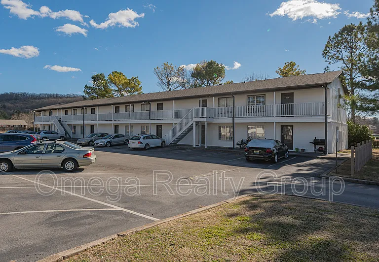 The Cove Apartments — Photo 3