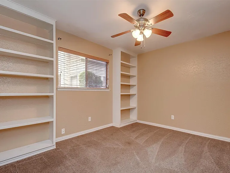 6030 Gallant Forest Dr — Photo 31
