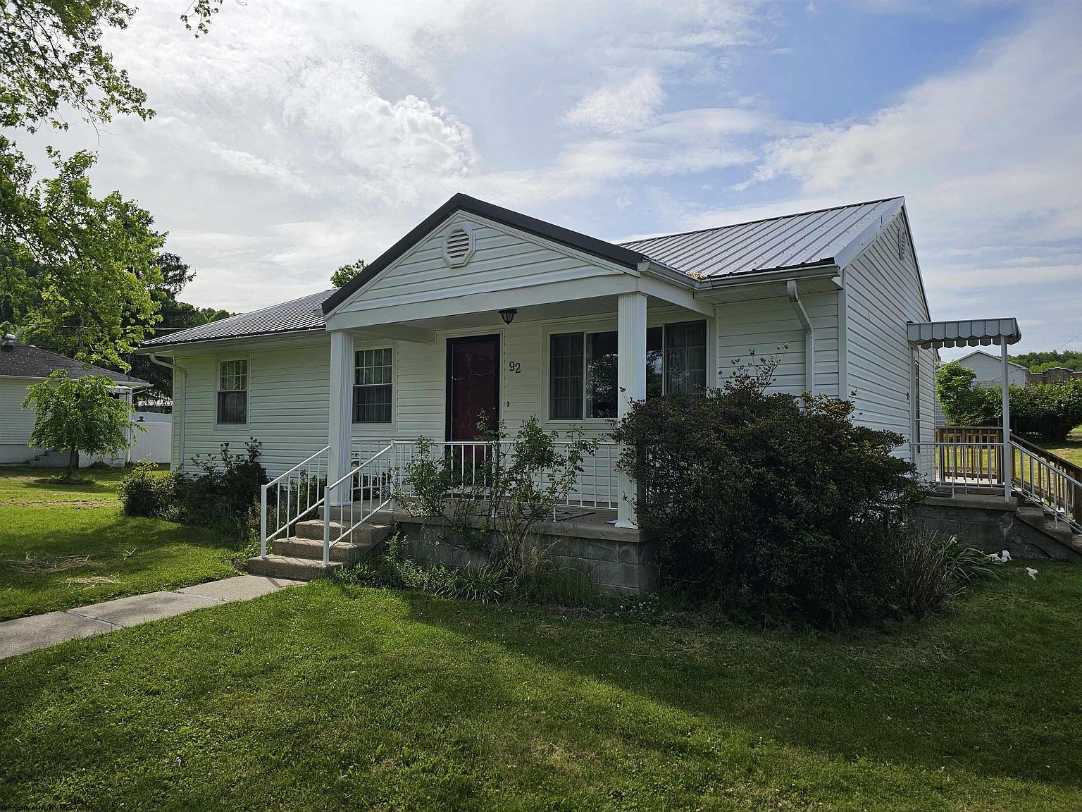 92 Walker St, Rivesville, WV 26588 Zillow