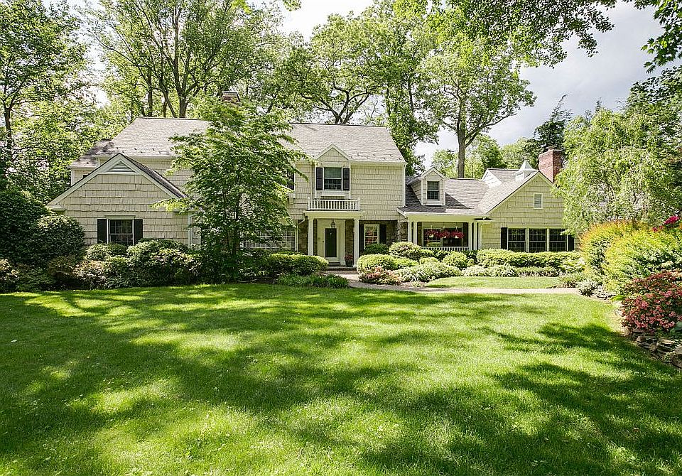 24 Bonnie Heights Rd, Manhasset, NY 11030 Zillow