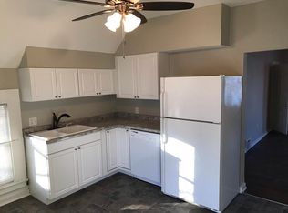 2009 S 1st St, Springfield, IL 62704