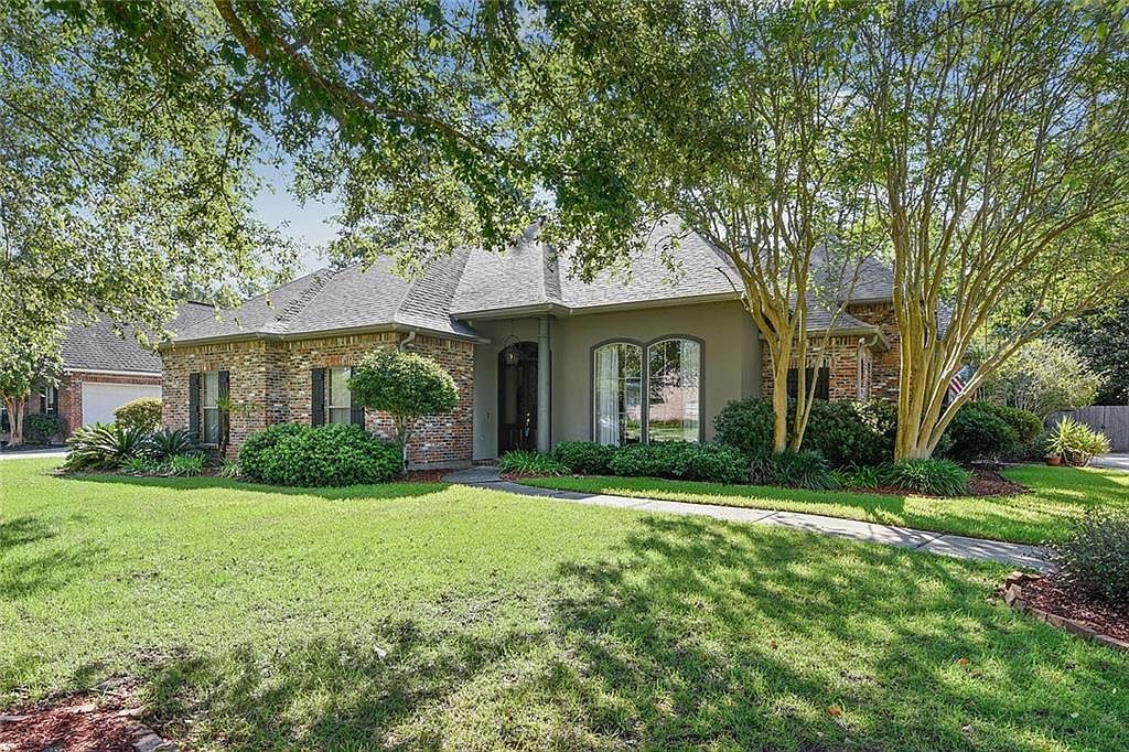 230 Delta Dr, Mandeville, LA 70448 MLS 2404812 Zillow
