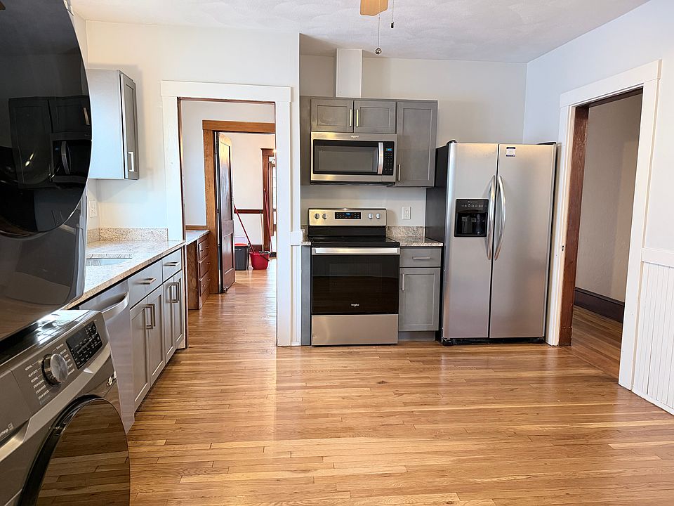 1st image of 875 Fellsway #875